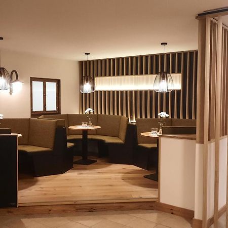 Euroville Jugend- Und Sporthotel Naumburg  Bagian luar foto