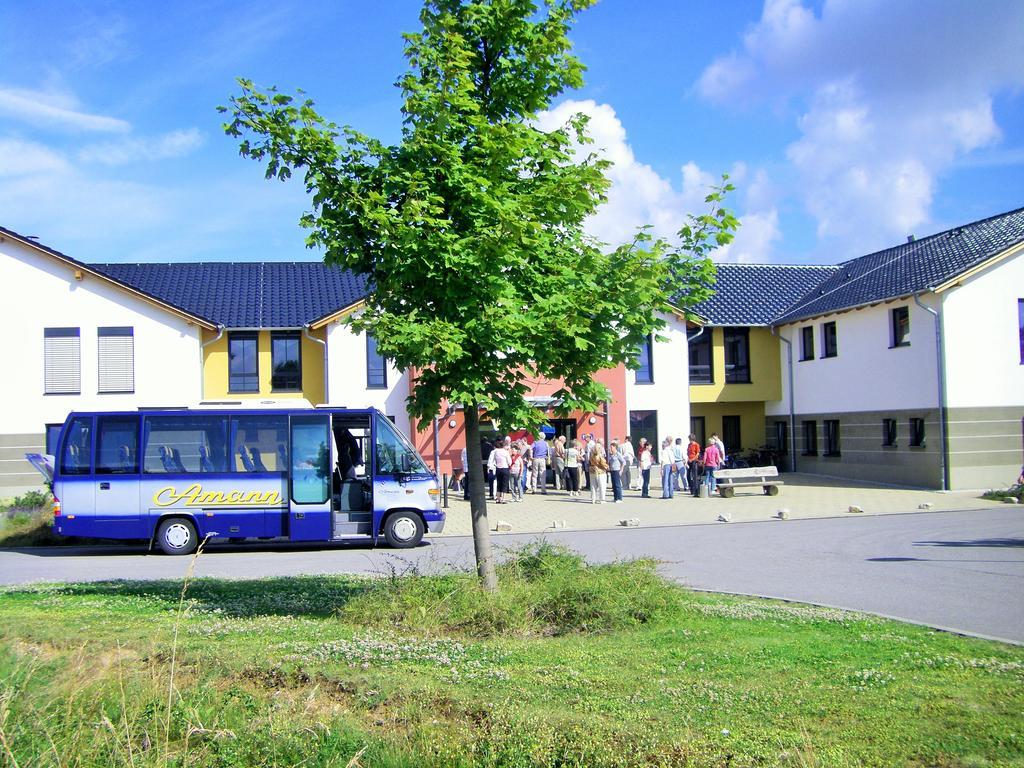 Euroville Jugend- Und Sporthotel Naumburg  Bagian luar foto