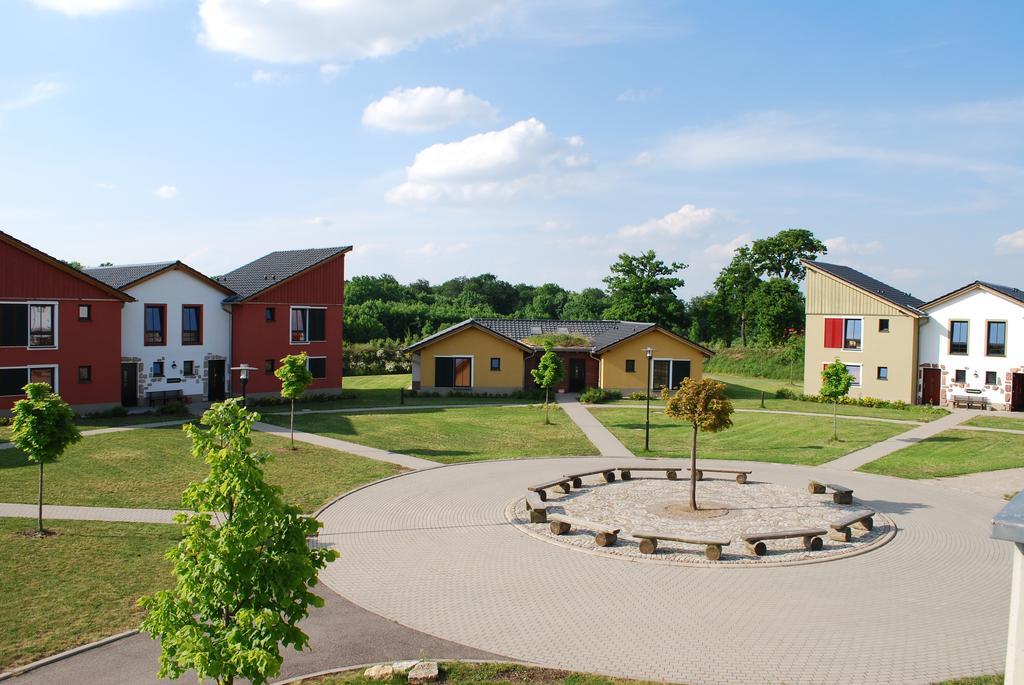 Euroville Jugend- Und Sporthotel Naumburg  Bagian luar foto