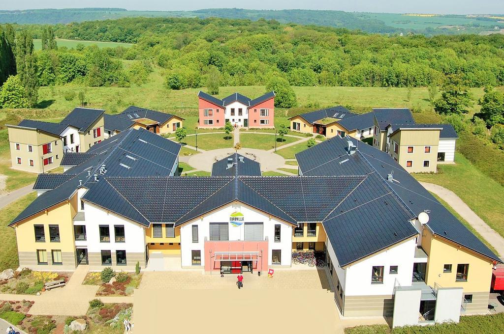 Euroville Jugend- Und Sporthotel Naumburg  Bagian luar foto