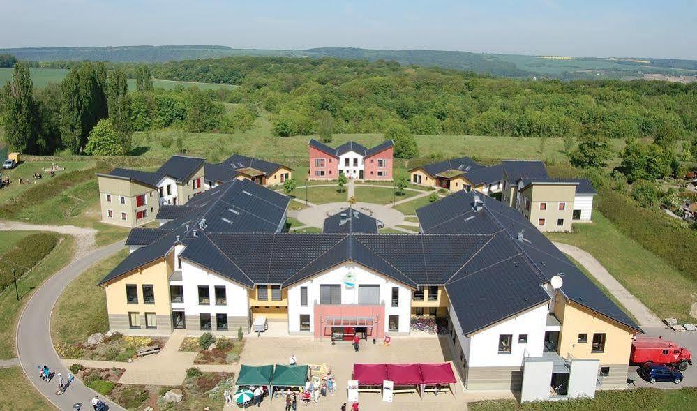 Euroville Jugend- Und Sporthotel Naumburg  Bagian luar foto